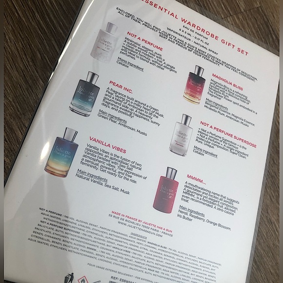 Juliette Has a Gun Wardrobe Discovery Set - Picture 4 of 4